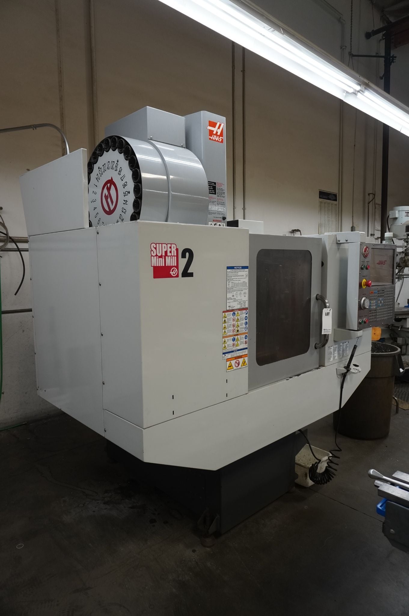 Haas #Super-Mini-Mill-2, CNC vertical machining center, 20" X, 16" Y, 14" Z, 15 HP, 10000 RPM, CT40, 24 - Image 1
