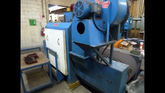 18" width x 4" H x 36" L Sinterite, electric belt furnace, 1200°F - Image 2