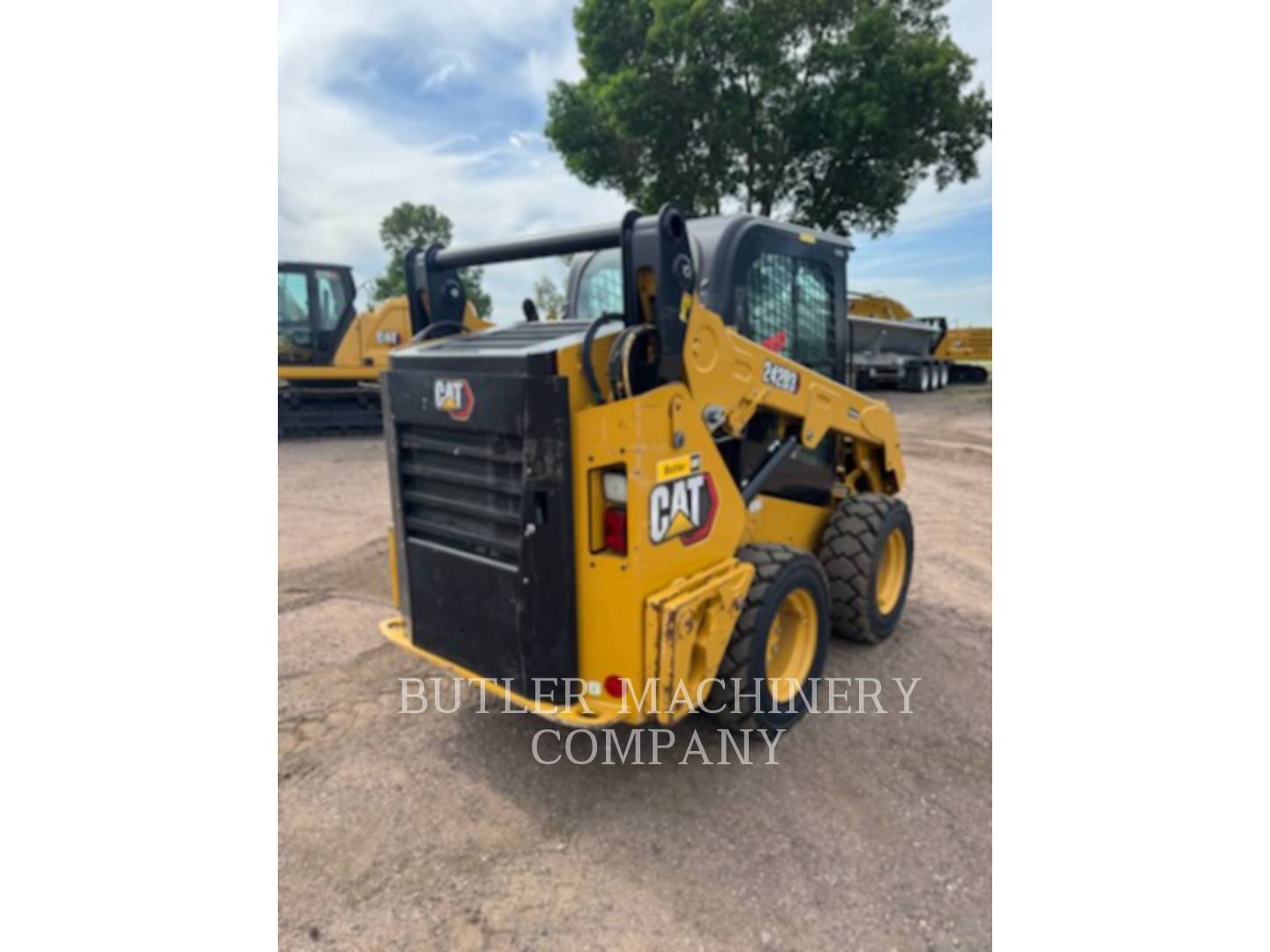 Cat 242D3, Skid Steer Loader, 3994 hours, S/N: T8A00139, 2023 - Image 3