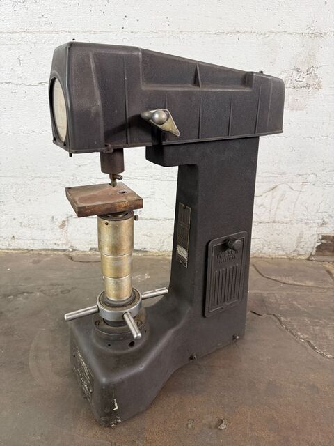 Wilson Rockwell #3our, hardness tester, 5" opening, 5.5" throat depth - Image 3