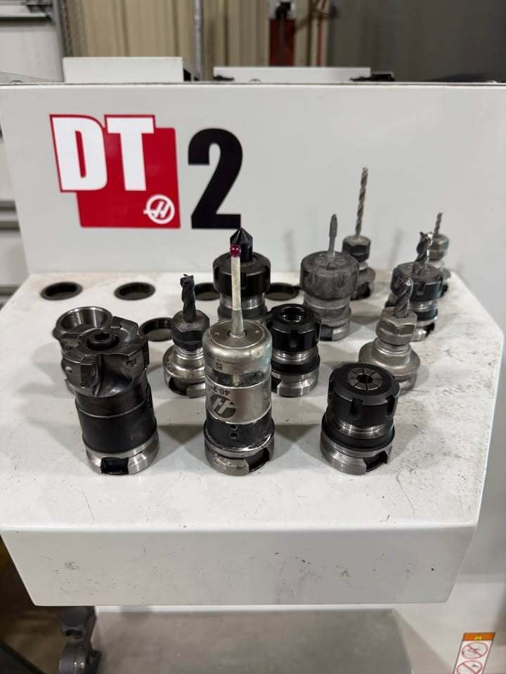 HAAS #DT-2, 3-Axis Vertical CNC Machining Center, 28" X, 16" Y, 15.5" Z, 34" x 15" table, 15 HP, 12,000 RPM - Image 2
