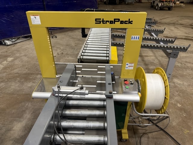 StraPak #SQ-800, Automatic Arch Strapping Machine, 15" x 18' Cameron belt driven roller infeed conveyor, PLC - Image 8