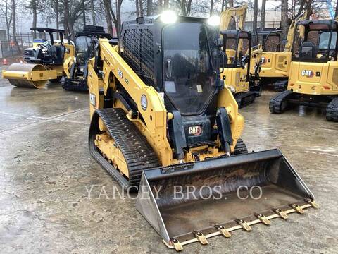 Cat 25505, Skid Steer Loader, 649 hours, S/N: FL704597, 2024 - Image 2