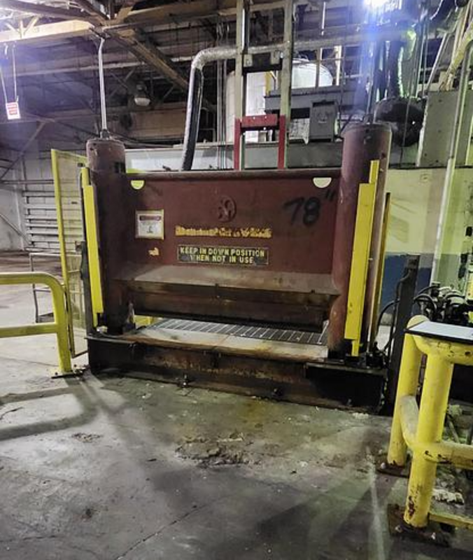 Black Clawson, Roll Splitter, 72" roll width, 48" roll diameter - Image 1