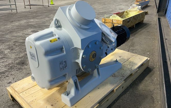 1448 CFM, Leybold #WAU2001, vacuum pump, 7.5 KW, 200-480 V. - Image 8