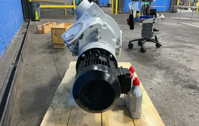1448 CFM, Leybold #WAU2001, vacuum pump, 7.5 KW, 200-480 V. - Image 9