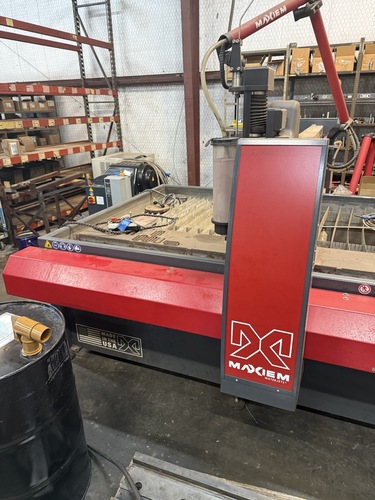 Omax #Maxiem-1530, CNC waterjet cutting system, 10' x 5' 2" cutting envelope, 12" Z, 50000 PSI, Intelli-MAX - Image 1