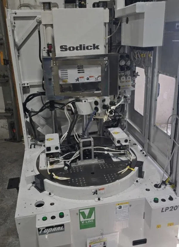 22 Ton, 0.15 oz, Sodick #LP20VRE, vertical injection molding machine, 14mm diameter screw, 2017, 153828 - Image 1
