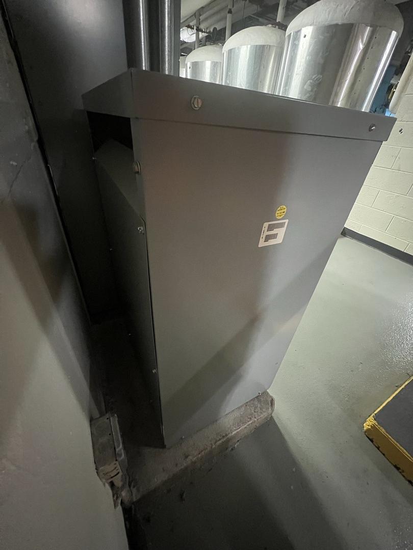 93 KVA 460 Delta Primary, 460Y/266 Secondary, Cutler-Hammer MD93E92, Dry Type Transformer, 3PH - Image 4