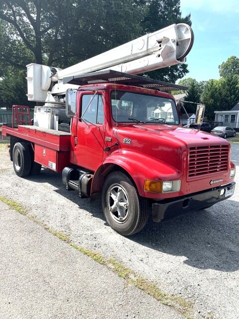 International Conventional Cab Truck with Aerial Bucket, diesel, 1989 - Image 3