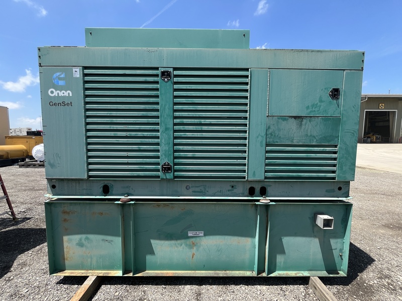350 KW Cummins #DFCC, diesel generator set, 277/480 Volts, 638 hours, 1800 RPM, NTA-855-G3 engine - Image 1