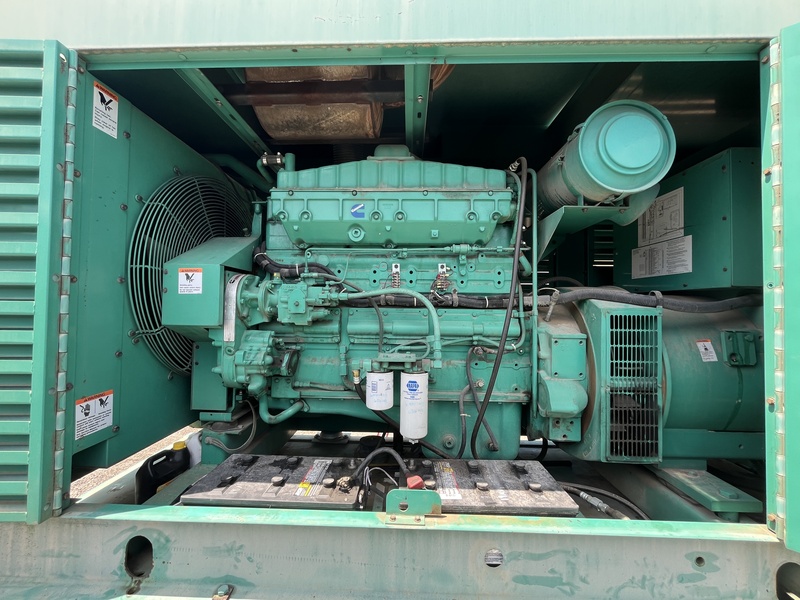 350 KW Cummins #DFCC, diesel generator set, 277/480 Volts, 638 hours, 1800 RPM, NTA-855-G3 engine - Image 6