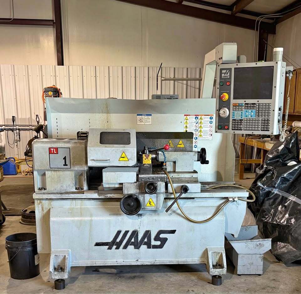 Haas #TL-1, CNC Lathe, 20" swing, 30" machining length, 8" chuck, 16" turning diameter, 12 HP, 2,000 RPM - Image 1