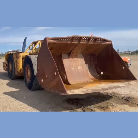 Caterpillar #R1700G, Scooptram, 5.7m bucket, 15,000 kg payload, CAT C13 diesel engine, ROPS/FOPS, 6,619 - Image 2