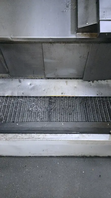 Haas #SL-40BB, CNC lathe, 34.5" swing, 51" centers, 25.5" turning diameter, 18" chuck, 6.5" bar, 7.1" bore - Image 4