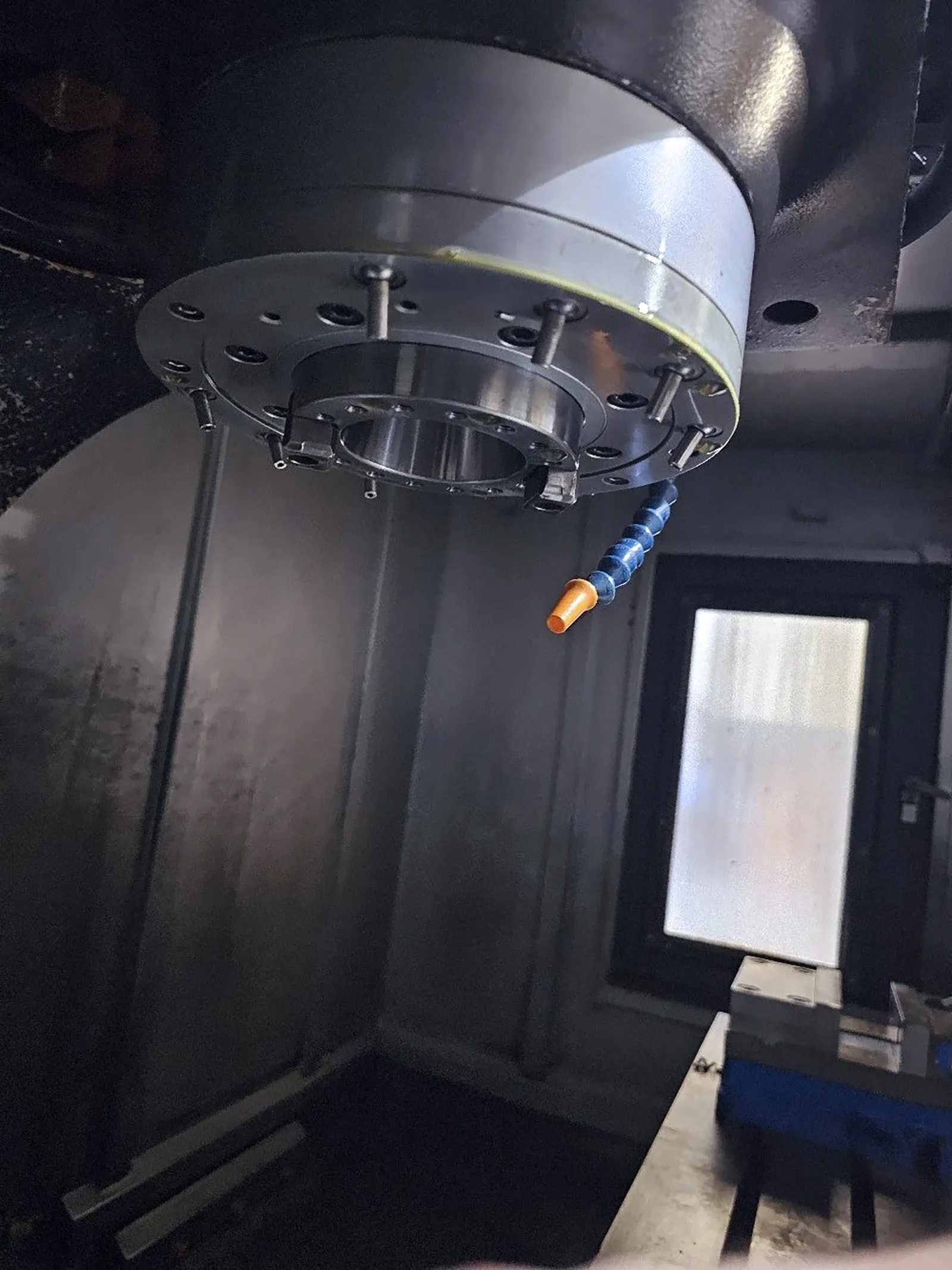 Toyoda Awea #BM1200, CNC vertical machining center, 51.2" X, 25.6" Y, 24" Z, 51.22" X 25.61" table, 6000 RPM - Image 5