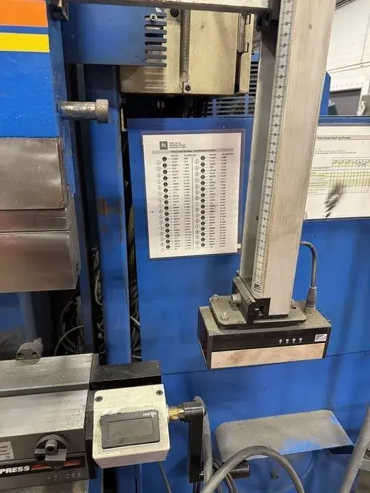 400 Ton, Accurpress #7400-14, CNC Hydraulic Press Brake, 14' overall, 148" between housing, 10" stroke, 10" - Image 5