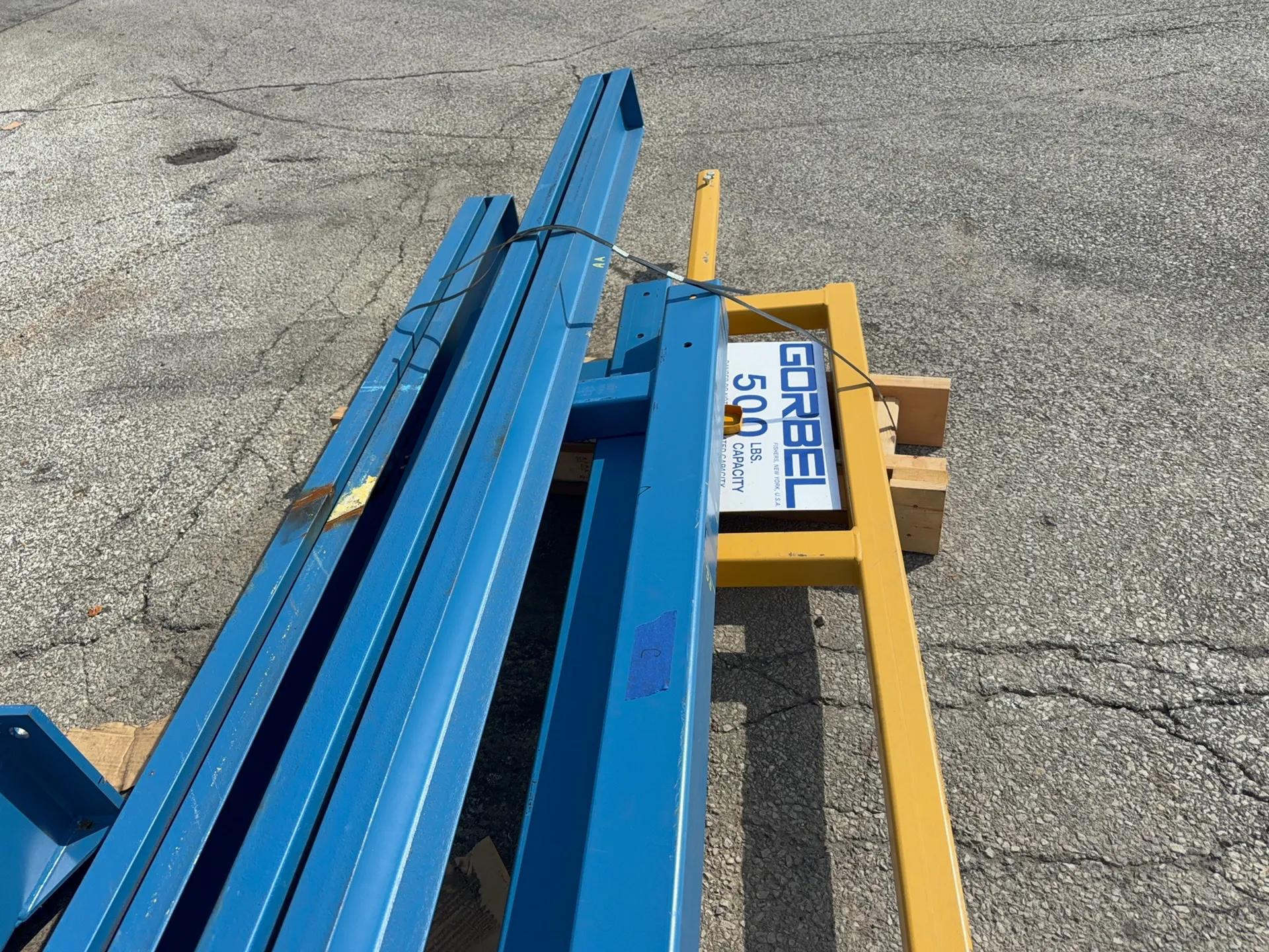 1 Ton, Gorbel, Overhead Crane System, 2000 lb. capacity, 35' rail, 4 upright posts - Image 2