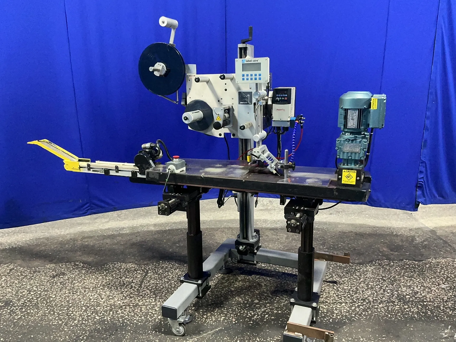Label-Aire #3115-1500, Pressure Sensitive Wipe-On Label Applicator, 4" right hand, 120 V. - Image 1