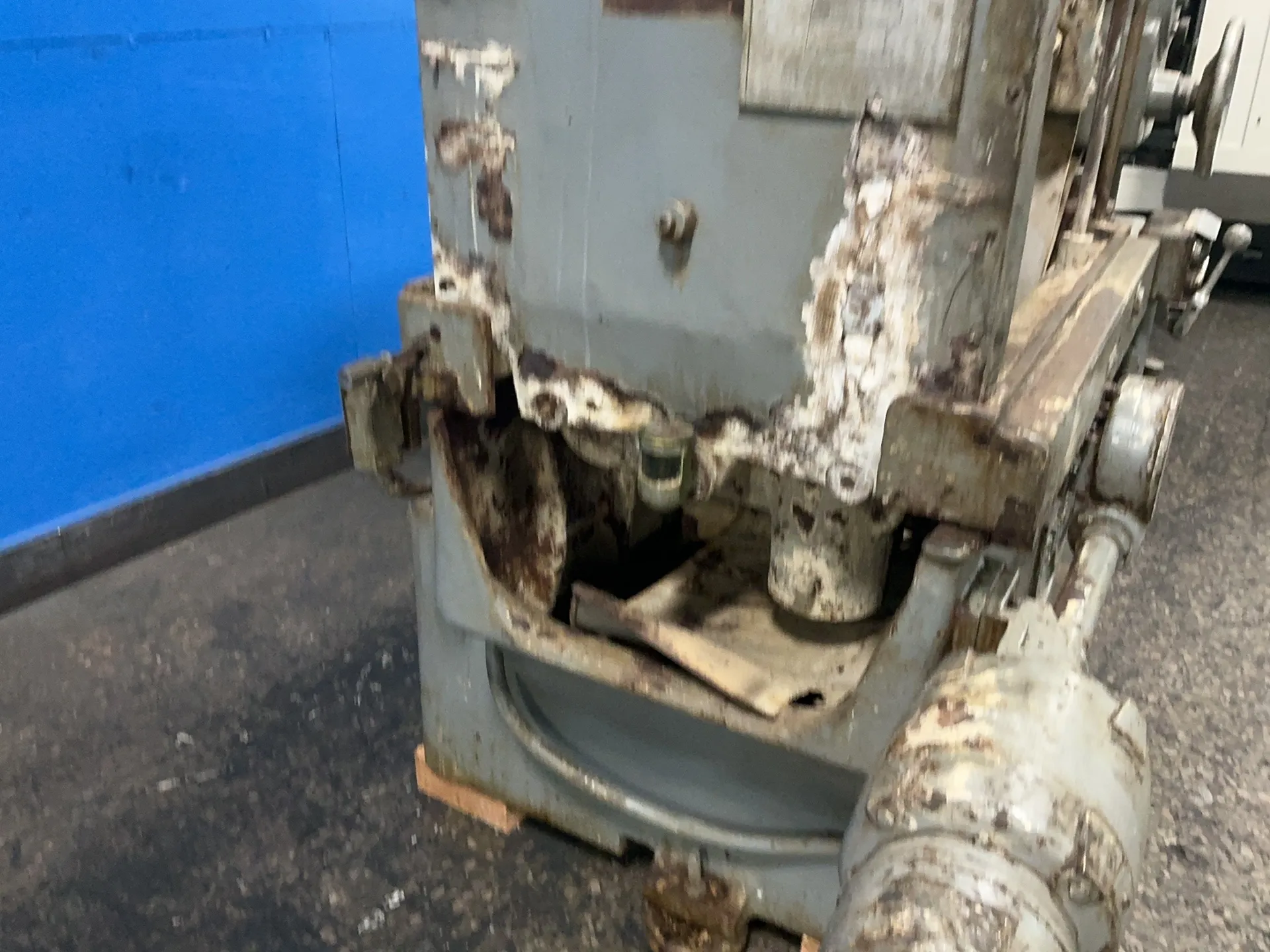 Blanchard #11, Vertical Spindle Rotary Surface Grinder, 16" chuck, 30 KVA, 220 V. - Image 10