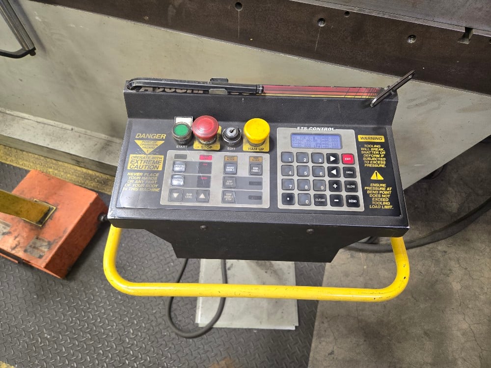 250 Ton, Accurpress #725012, Hydraulic Press Brake, 12' overall, excellent, 2010 - Image 6