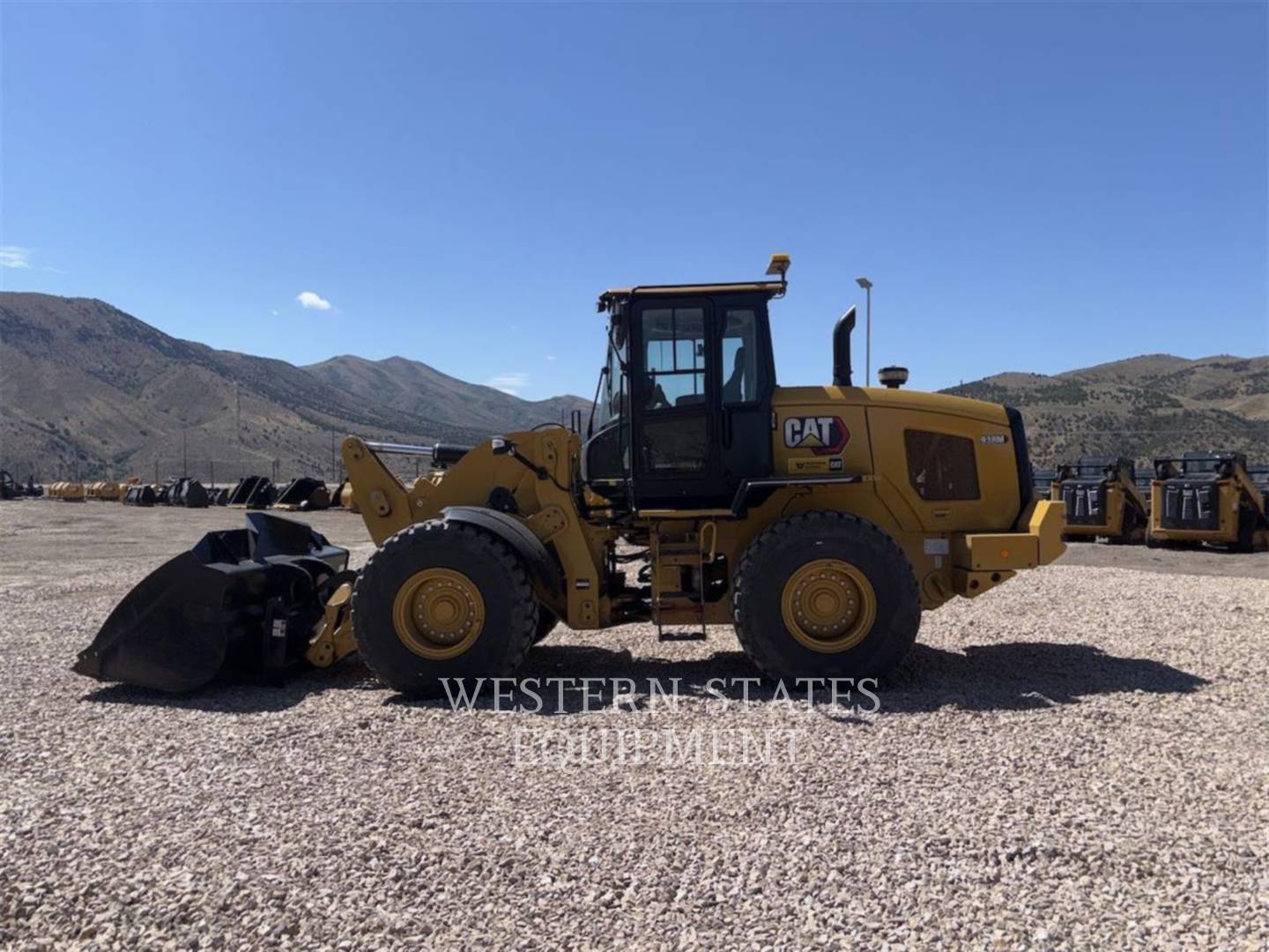Cat 938M, Wheel Loader, 326 hours, S/N: P5K04406, 2023 - Image 5