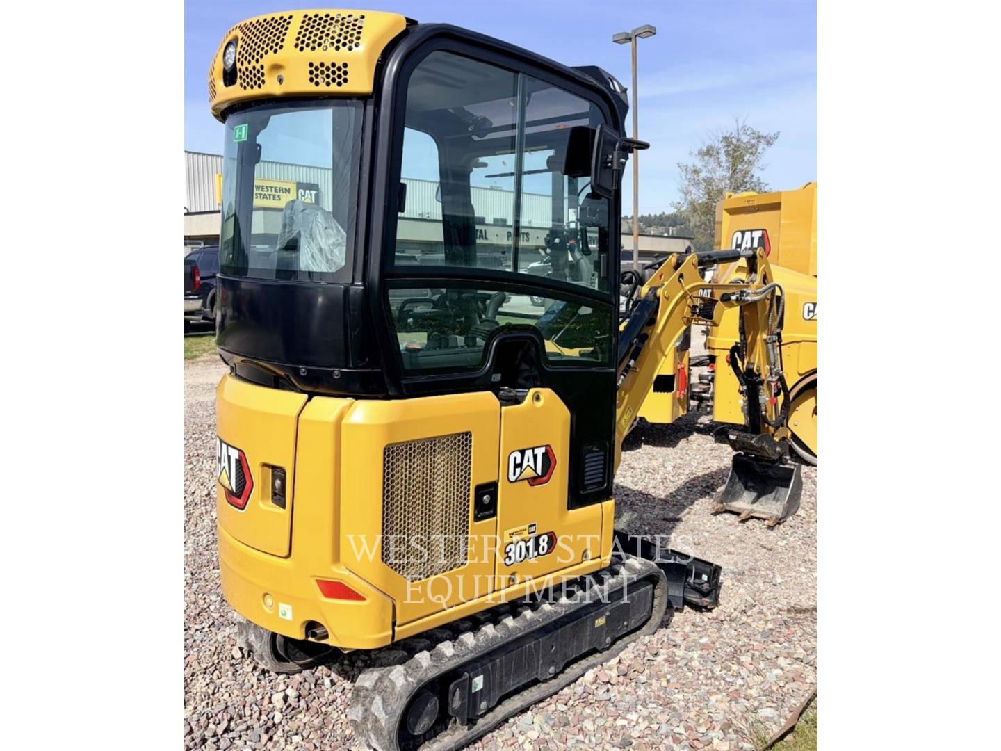 Caterpillar 301.8, 69 hours, S/N: H8X04755, 2021 - Image 2