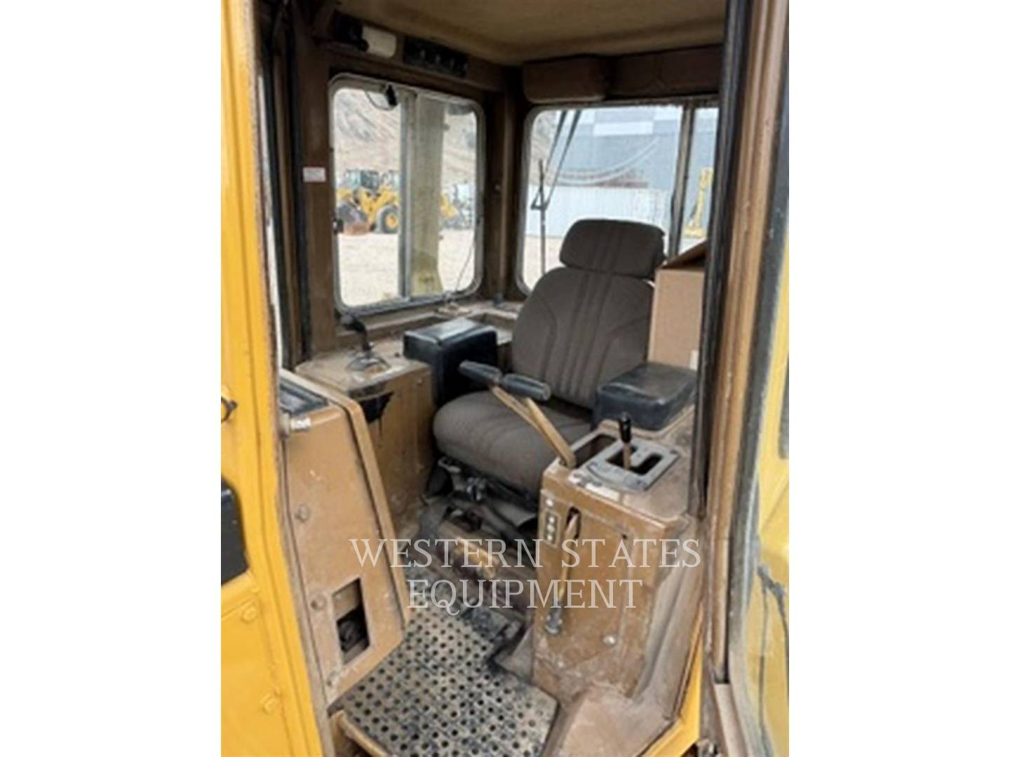 Caterpillar D4HII, 11602 hours, S/N: 9DB04184, 1990 - Image 7