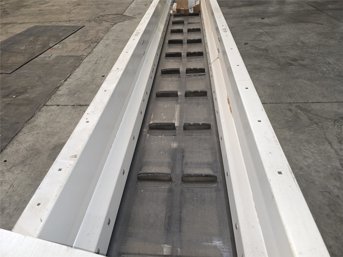 Vecoplan #VFB-650-F3, conveyor, 32' flat section (modular), 17' incline section at 45&deg; - Image 10