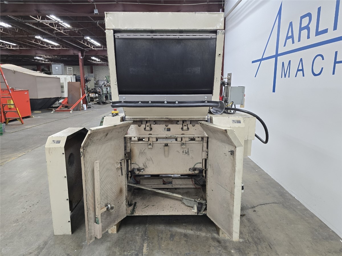 18" x 31" Rapid #CK1831, granulator (2 available) - Image 1