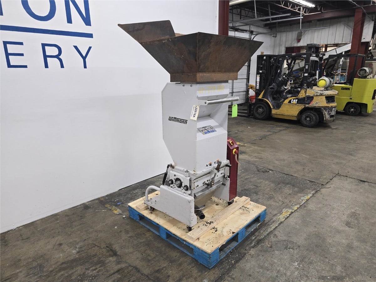 9" x 18" Wittmann #G-Max-33, granulator, 4 HP, 110 lb./hr., 9 knife staggered open rotor, 240 RPM, 230 V. - Image 1