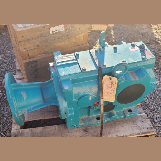 Rexnord #SKZN55C112U-182, Right Angle Speed Reducer, 1-1/8" input shaft, 1-3/8" output shaft - Image 1