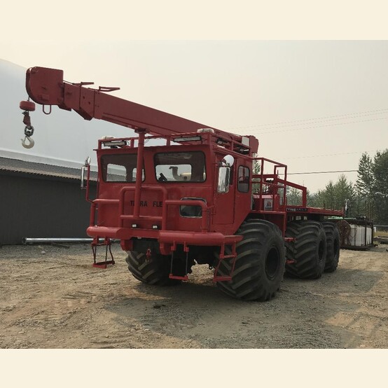 Terra-Flex #TF300TT, 6x6 All Terrain Fire-Fighting Vehicle, 2000 gallon tank, 8-ton Pitman crane, 8" x 6" - Image 3