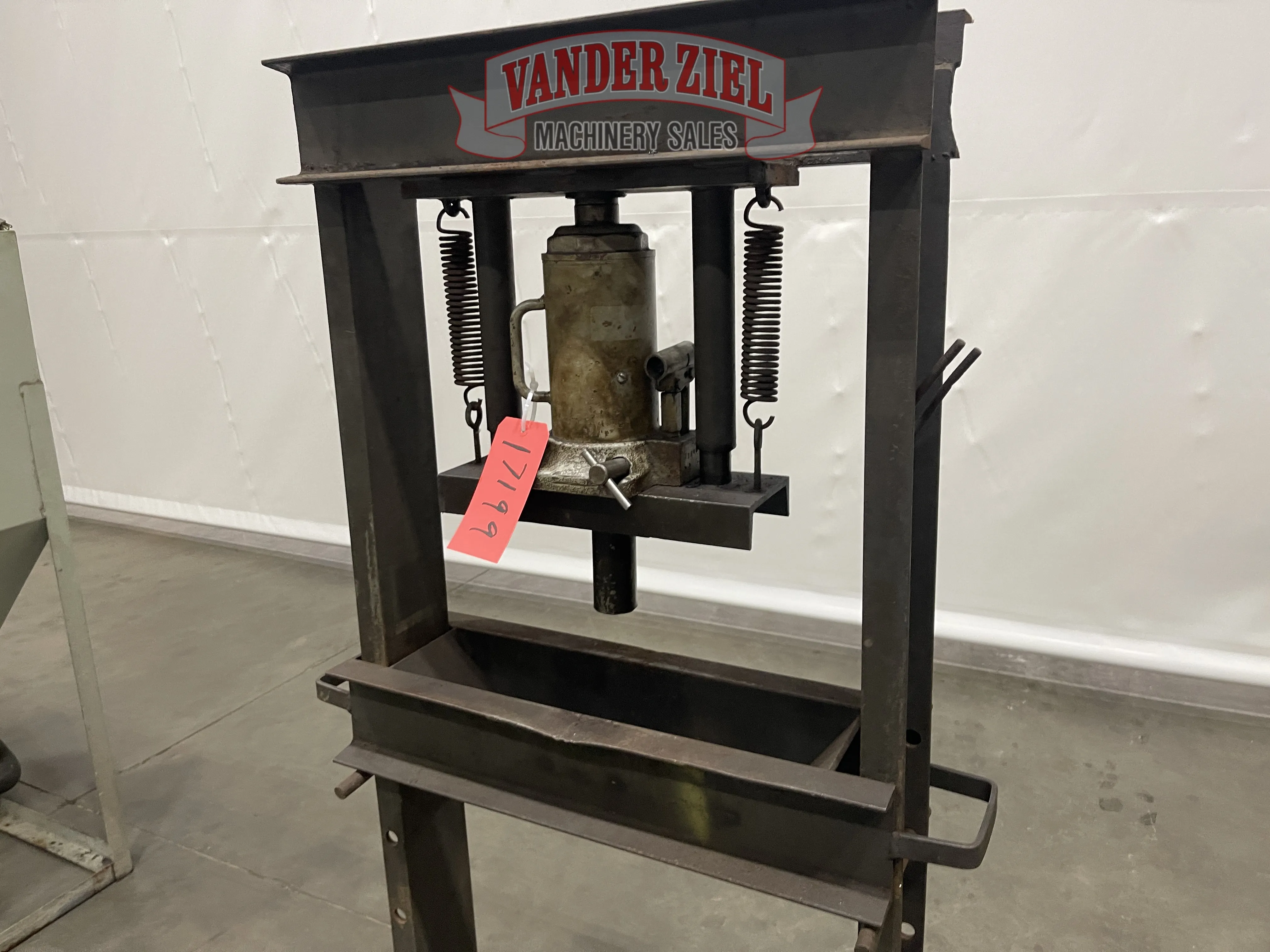 H-Frame Hydraulic Press - Image 3