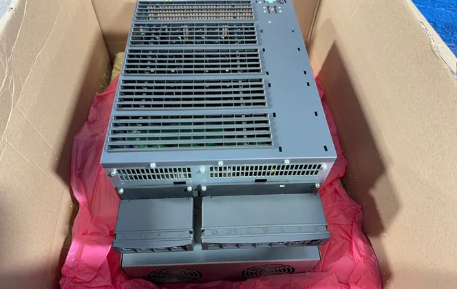 150/179 HP Siemens #6SL3224-0BE41-1UA0, Variable Frequency Drive, 3 Phase, 380-480 Volts, 110/132 KW - Image 1