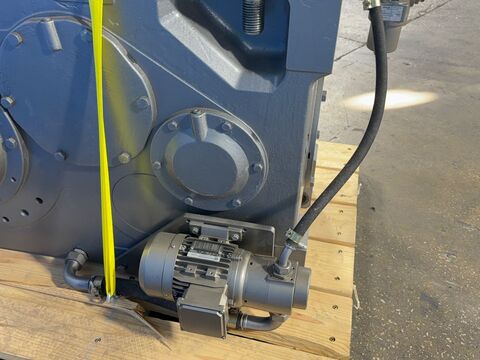 204 HP Nord #SK-12307V-LC-OSG-IEC315-315M/4-FOL100L/4-IT, Gear Reducer w/Motor, 88.55:1 Ratio, 2012 - Image 2