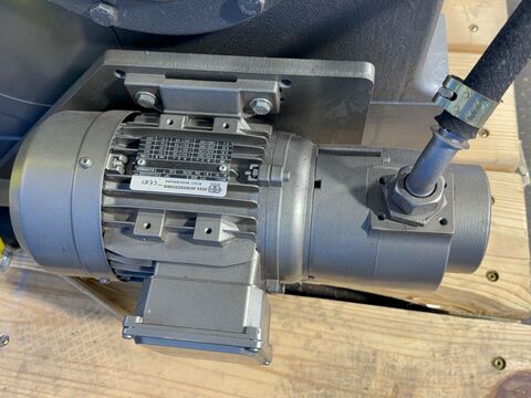 204 HP Nord #SK-12307V-LC-OSG-IEC315-315M/4-FOL100L/4-IT, Gear Reducer w/Motor, 88.55:1 Ratio, 2012 - Image 5