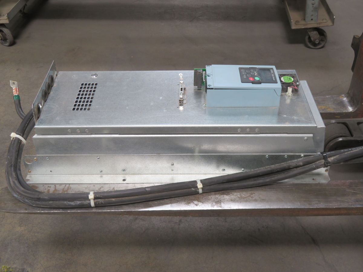 125 HP Eaton #SVX125A1-4A1N1, AC Variable Frequency Drive, 3 Phase, 178 A output, 380-500 Volts, NEMA 1 - Image 3