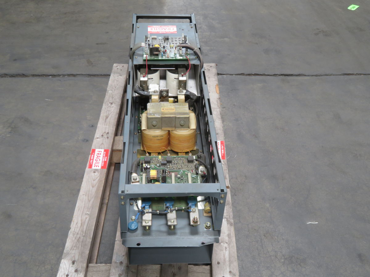 200 HP Nidec #5401, AC Variable Frequency Drive, 3 Phase, 300 A, 380-480 Volts, 50/60 Hz - Image 2
