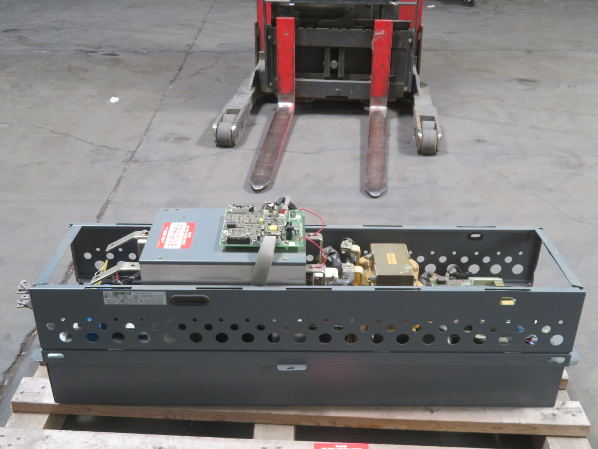 200 HP Nidec #5401, AC Variable Frequency Drive, 3 Phase, 300 A, 380-480 Volts, 50/60 Hz - Image 3