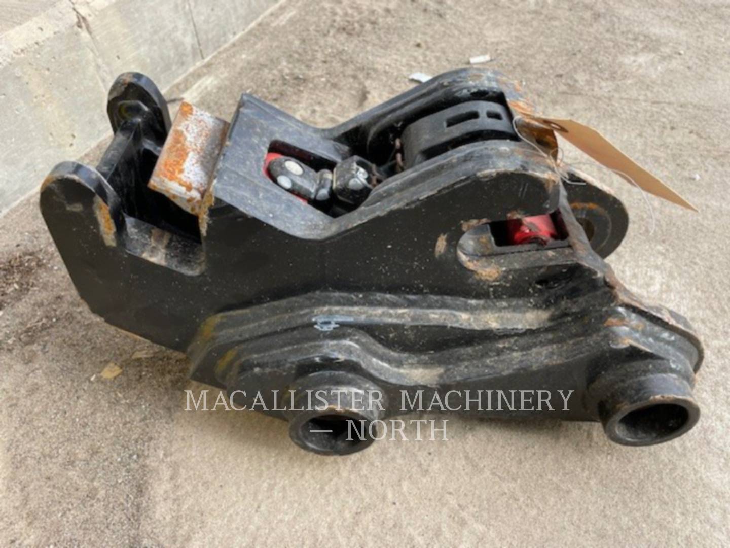Caterpillar Work Tools (Serialized) 3TON HQC, Quick Coupler, S/N: 8118414-06, 2025 - Image 3