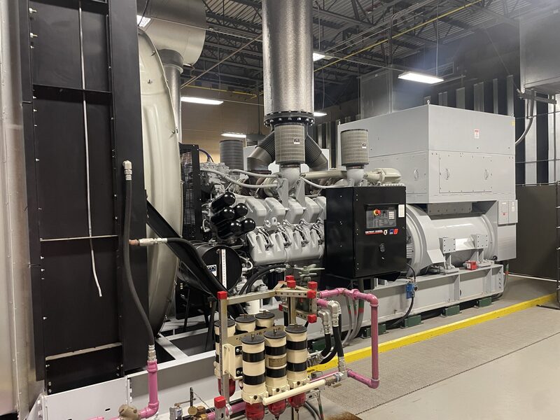 3057 HP MTU #16V 4000, diesel engine, 1800 RPM, Tier 2, 1010 hours, sound attenuated enclosure 00, 2007 - Image 3