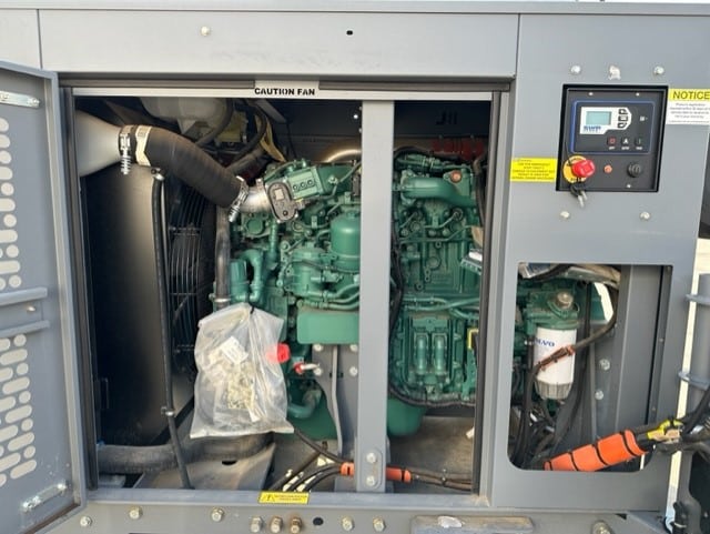 248 HP Volvo #TAD871VE, diesel power unit, 2200 RPM, Tier 4, sound attenuated enclosure 2, electronic governor - Image 10