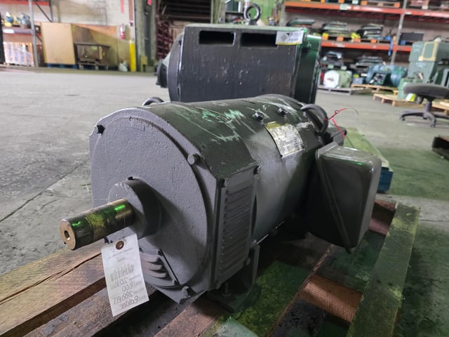 201750Baldor, Frame 288AT, Drip-Proof Ball Bearing, 230 VA, 230 VF, New Surplus - Image 1