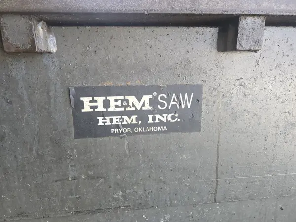40" x 40" Hem, dual post horizontal band saw - Image 7