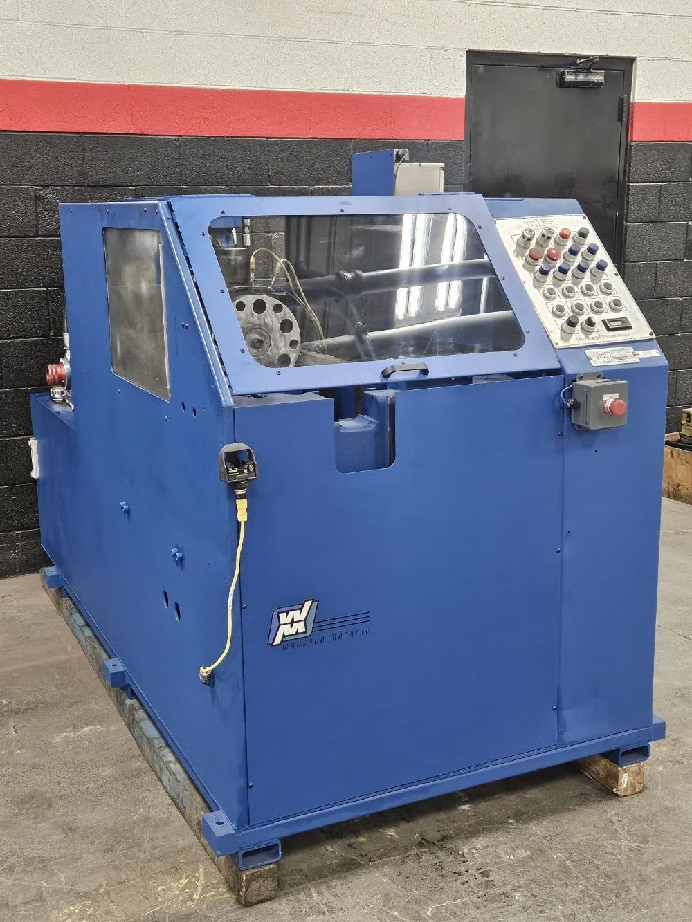1.5" Wauseon Machine #1385, tube end former, hydraulic clamp, Allen Bradley controls - Image 3