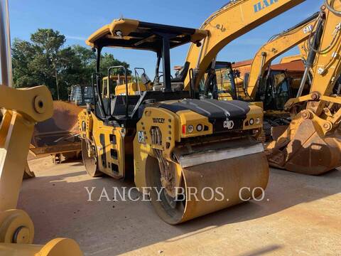 Caterpillar CB702, 3673 hours, S/N: M5R00123, 2020 - Image 4