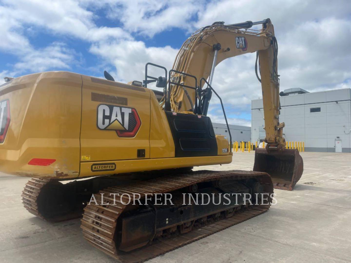 Caterpillar 336-08, 1104 hours, S/N: RDL20726, 2025 - Image 3