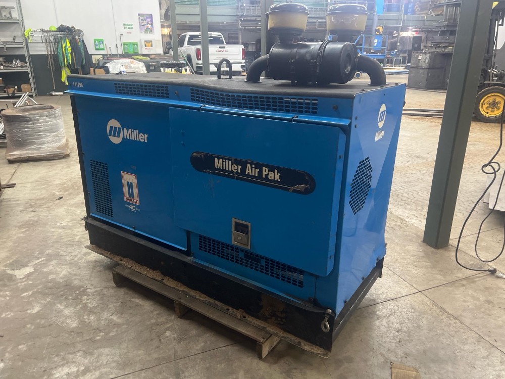 Miller Air Pack Engine Driven Welding Power Supply, 1998 - Image 1