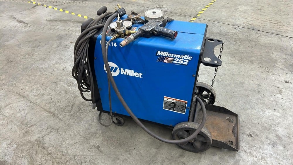 Miller #Millermatic, Mig Welder, w/ Spoolmatic, 30 A, 2014 - Image 2